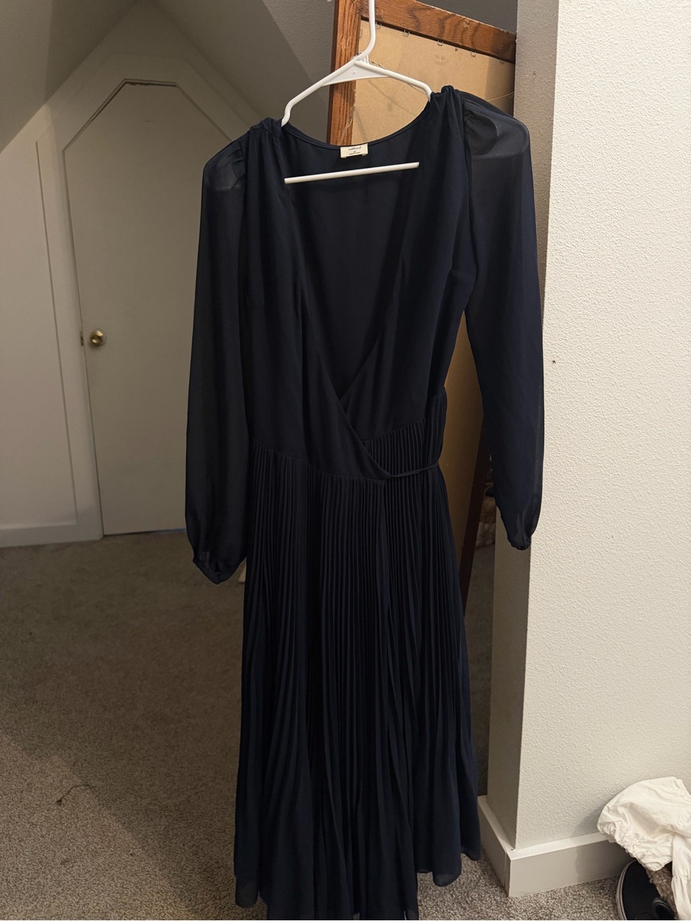 Aritzia Navy Long-Sleeve Pleated Midi Dress